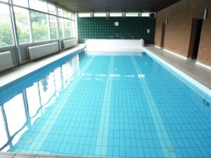 Schwimmbad