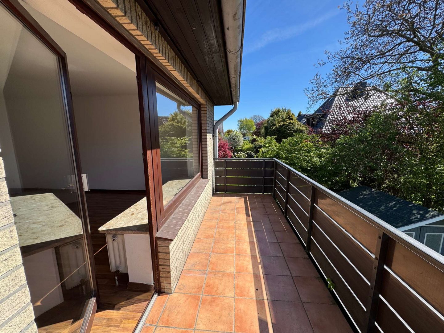 großer Balkon 2